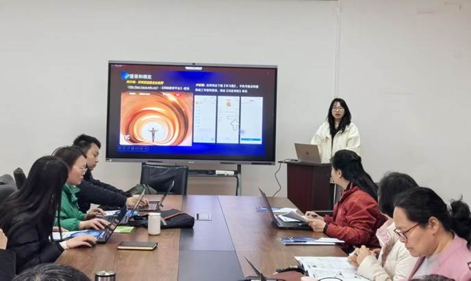 4e4f2522379cb4af828b22027e632d92